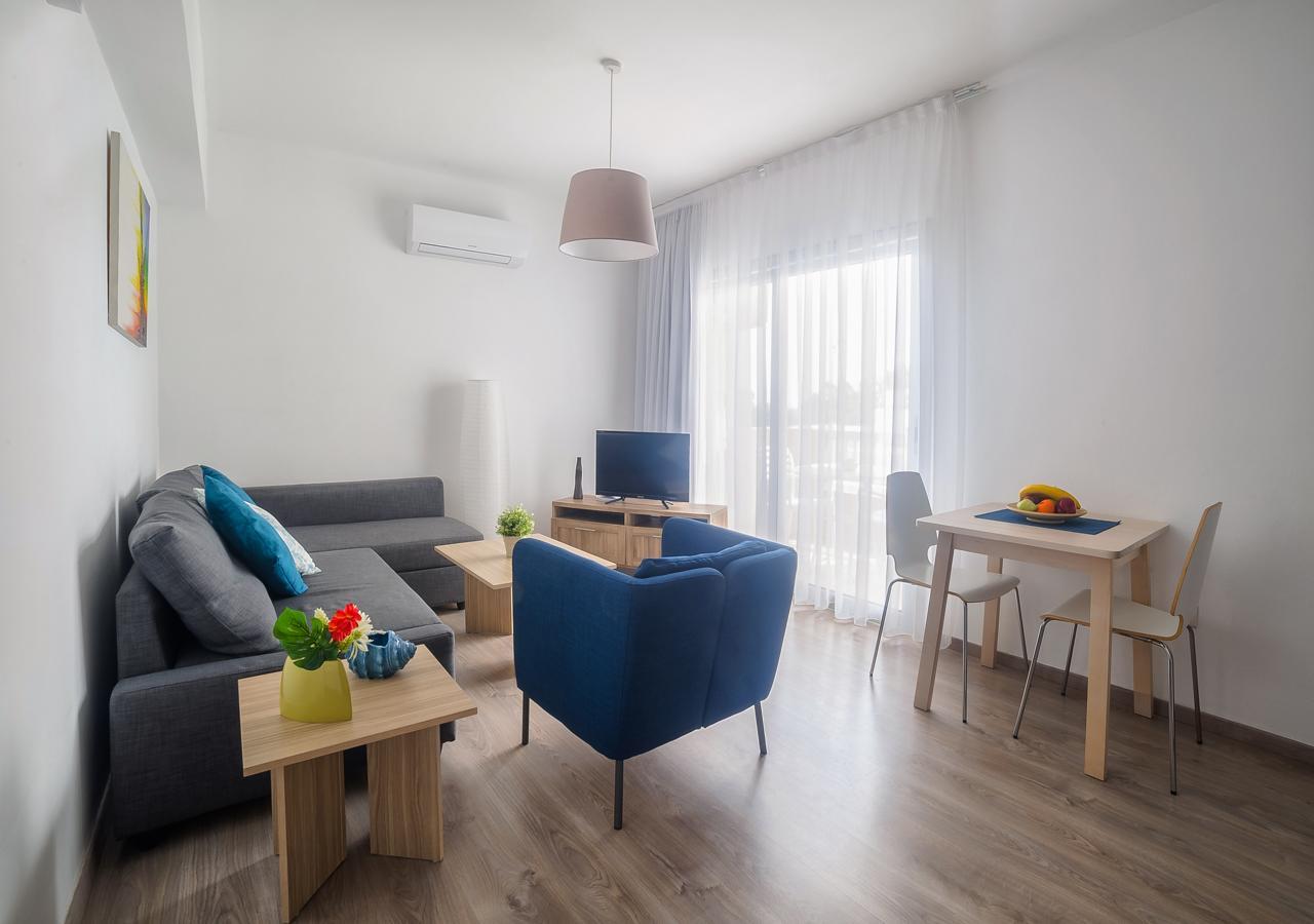 Pebble Beach Holiday Apartments Лімасол Екстер'єр фото