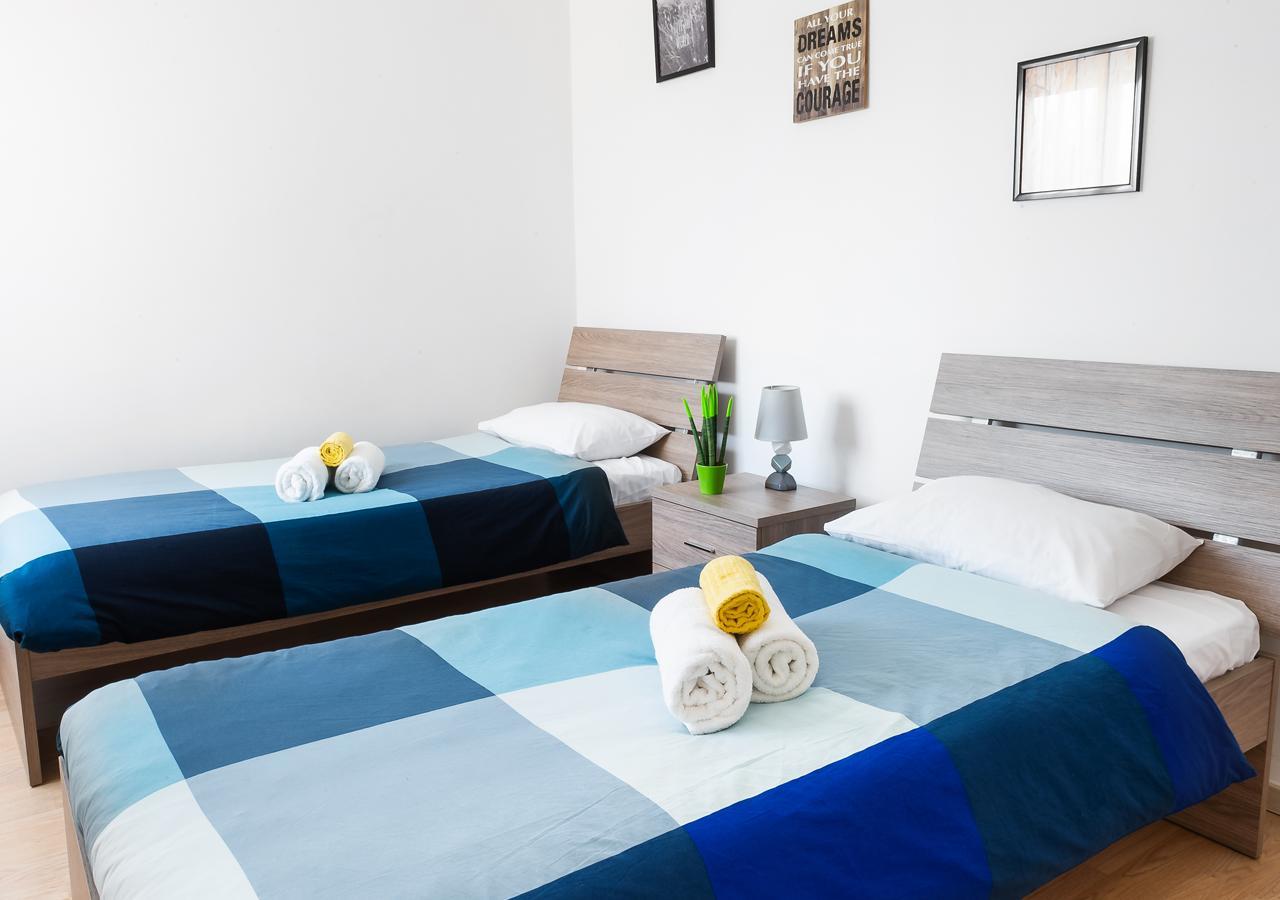 Pebble Beach Holiday Apartments Лімасол Екстер'єр фото