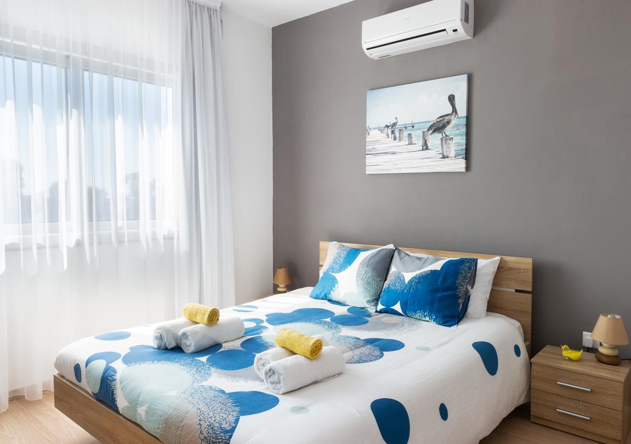 Pebble Beach Holiday Apartments Лімасол Екстер'єр фото